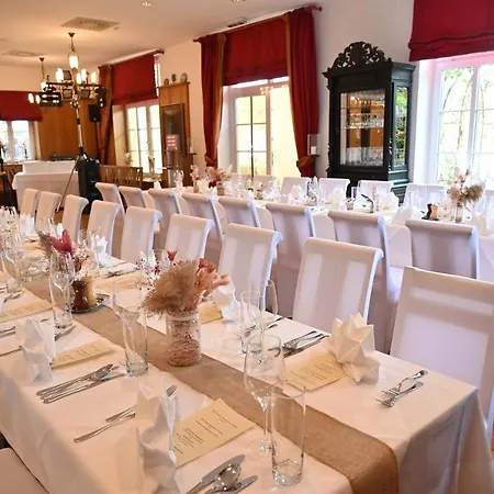 Otel Dienstl Gut Launsdorf