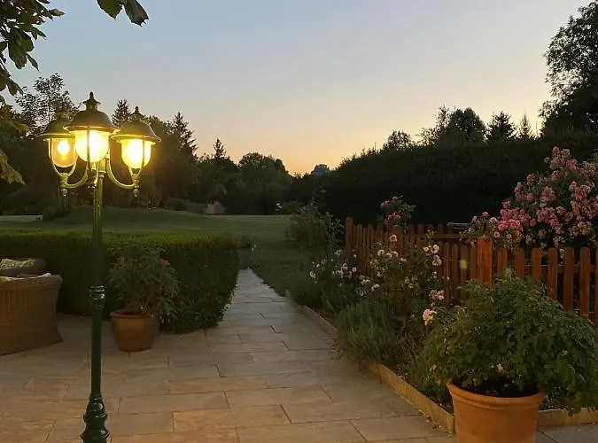 Dienstl Gut Otel Launsdorf